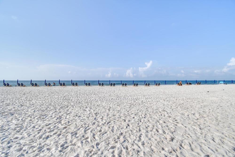 Beachfront Gulf Shores Condo with Community Pool!